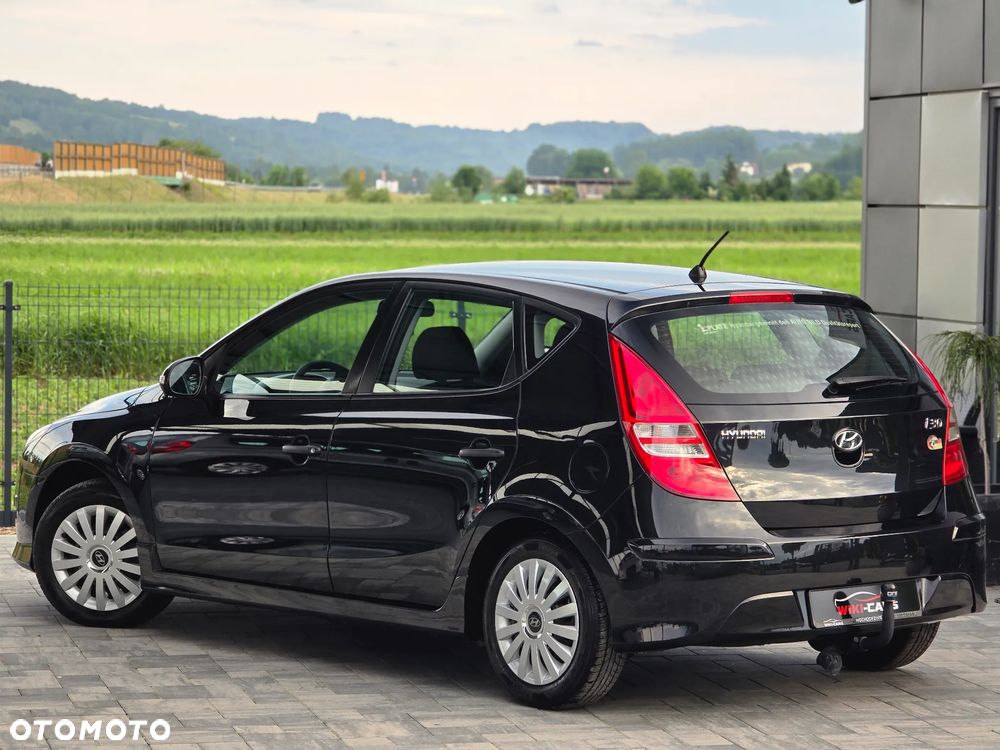 Hyundai i30 1.4 FIFA WM Edition - 14
