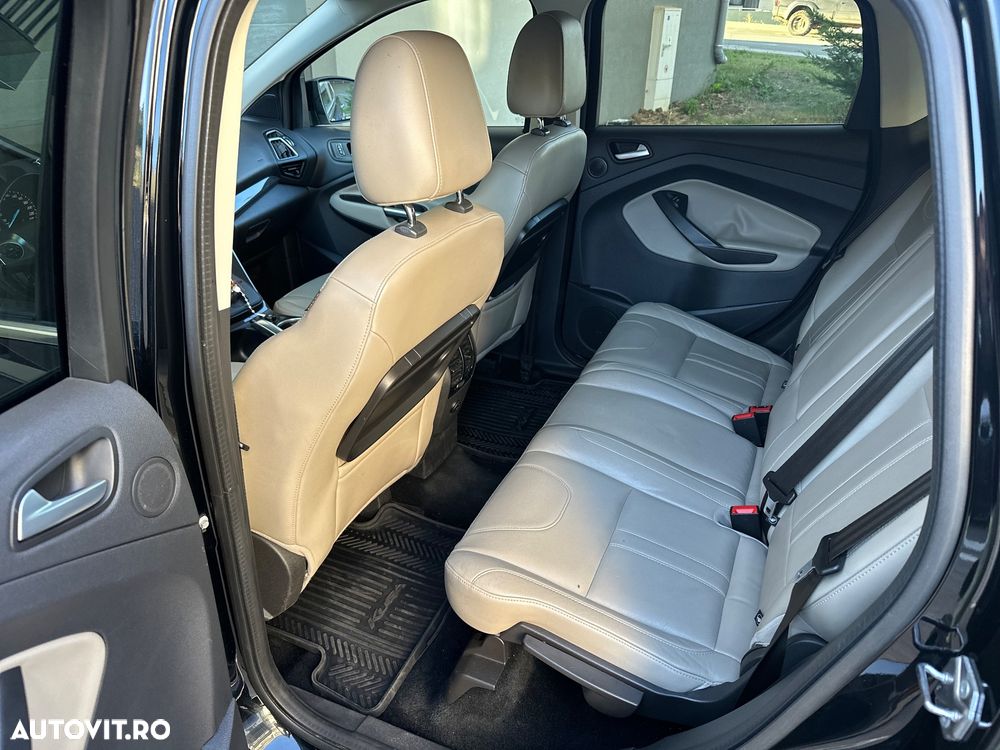 Ford Kuga - 7