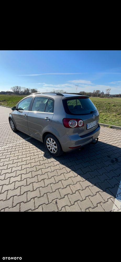 Volkswagen Golf Plus 2.0 TDI Comfortline - 4