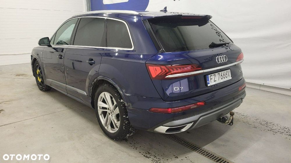 Audi Q7 - 9