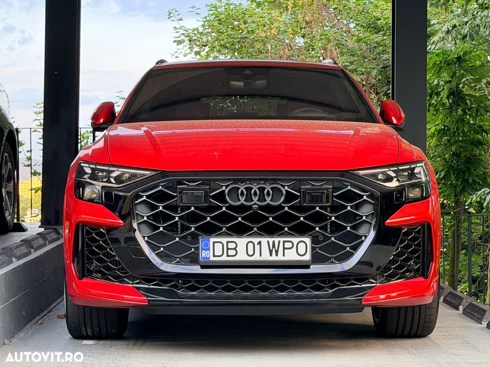 Audi RS Q8 - 2