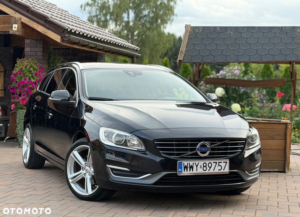 Volvo V60 D4 Drive-E Momentum - 2
