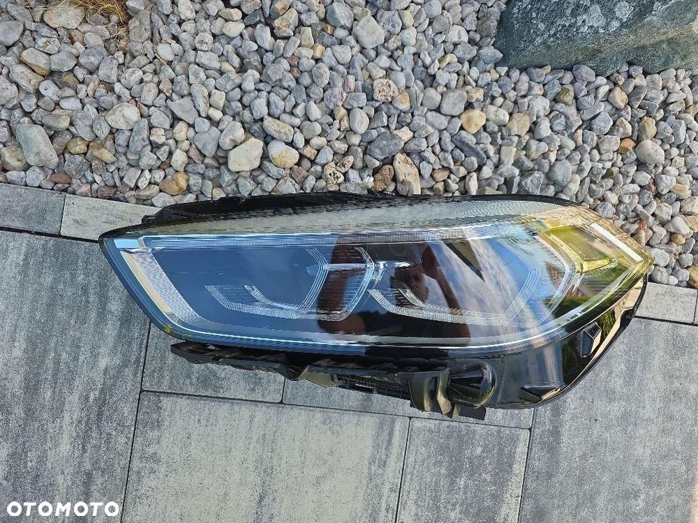 BMW 1 F40 Lampa lewa przód Full Led 6311-9482807-10 Srebna - 6