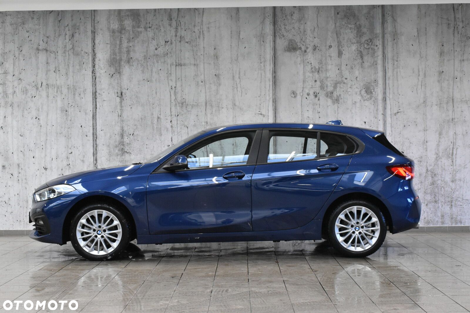 BMW Seria 1 118i Advantage - 3
