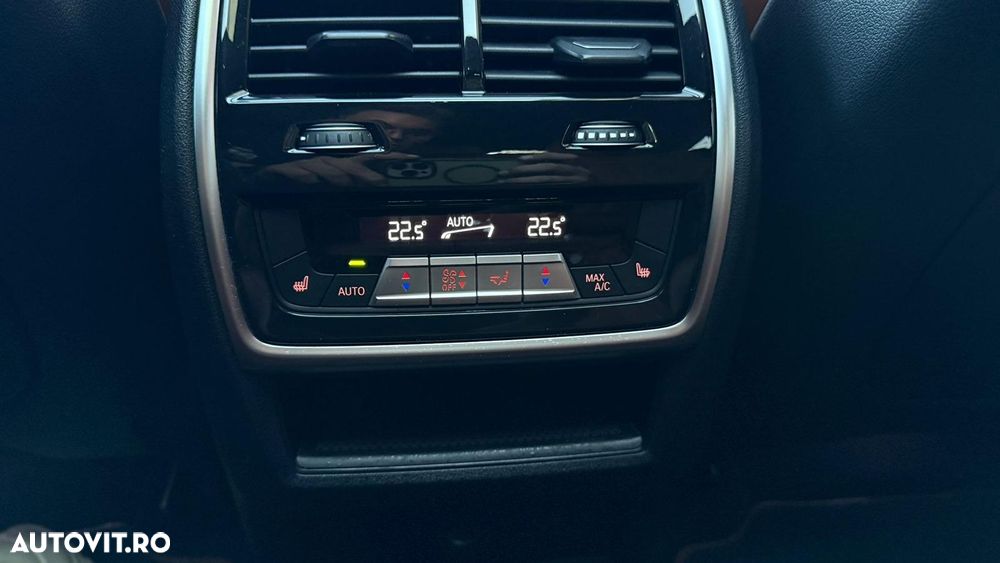 BMW X6 - 25