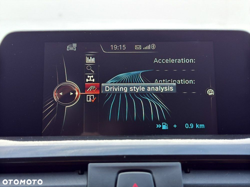 BMW Seria 3 320d Efficient Dynamics - 32