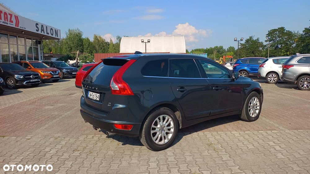 Volvo XC 60 D5 AWD Summum - 4