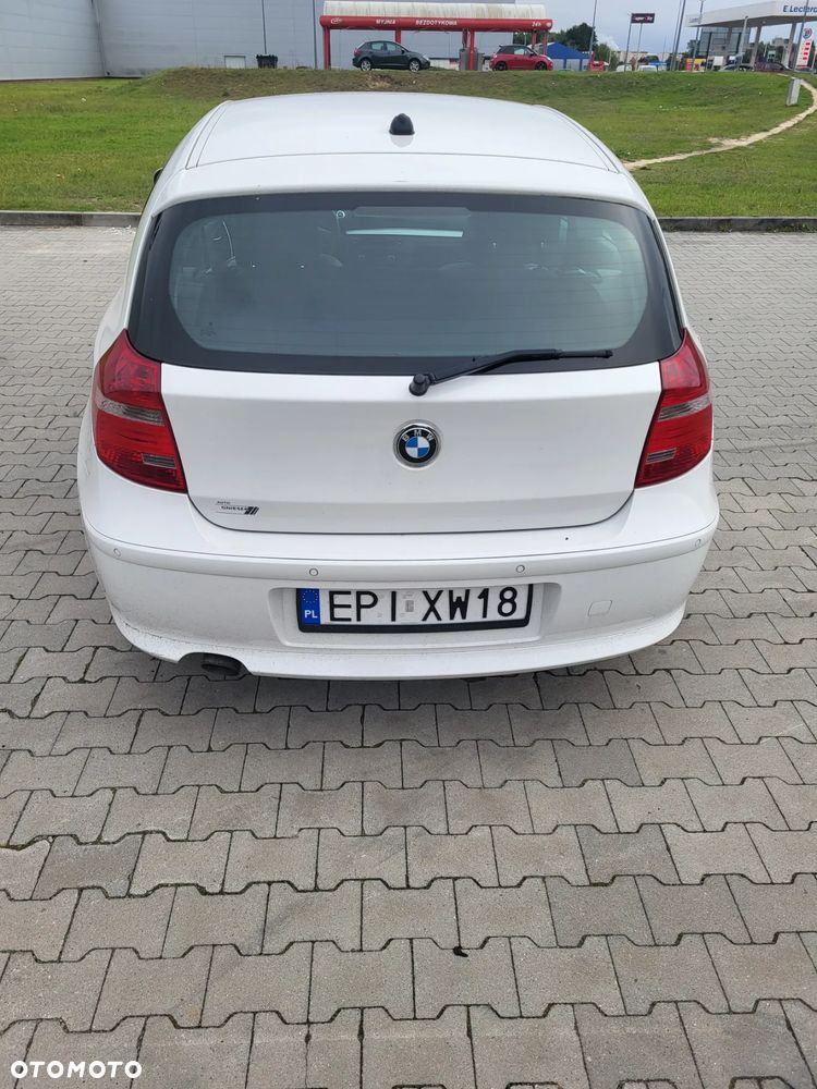 BMW Seria 1 116d - 8