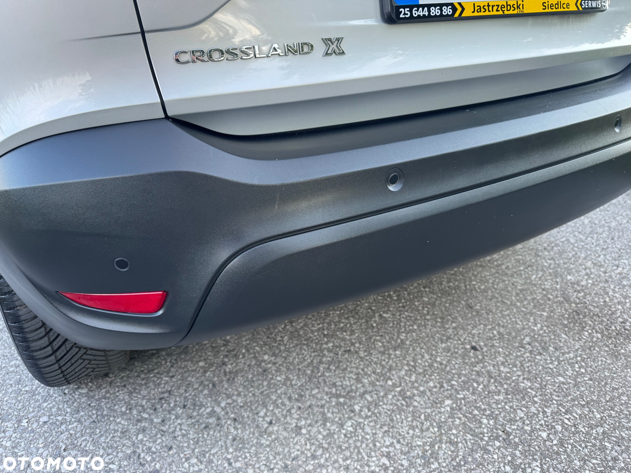 Opel Crossland X 1.2 120 Lat - 23