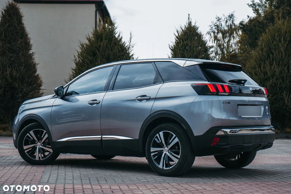 Peugeot 3008 PureTech 130 Stop & Start GPF Allure - 12