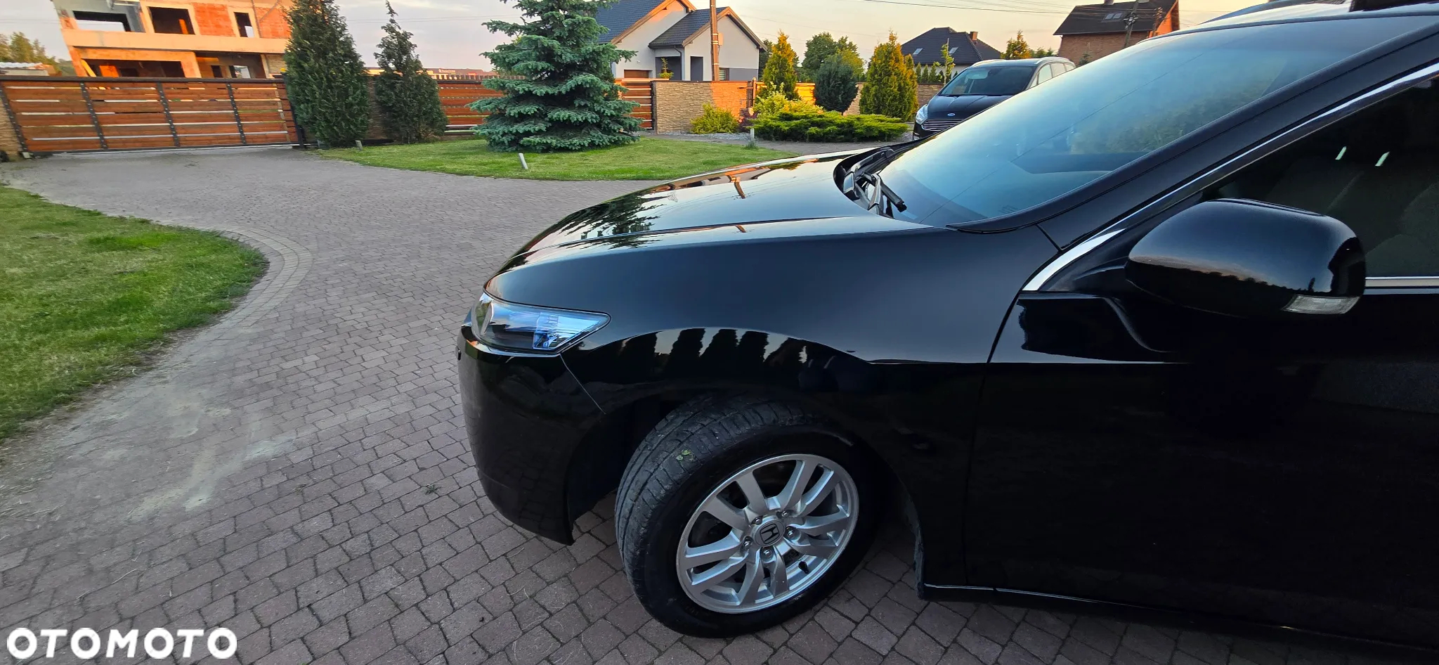 Honda Accord - 24