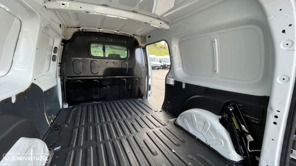 Renault Kangoo 1.5 dCi MAXI - 27