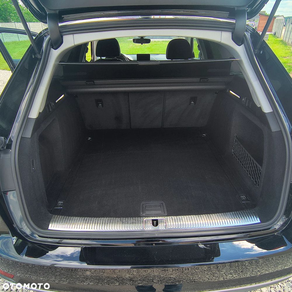 Audi A4 Avant 2.0 TDI Design - 16