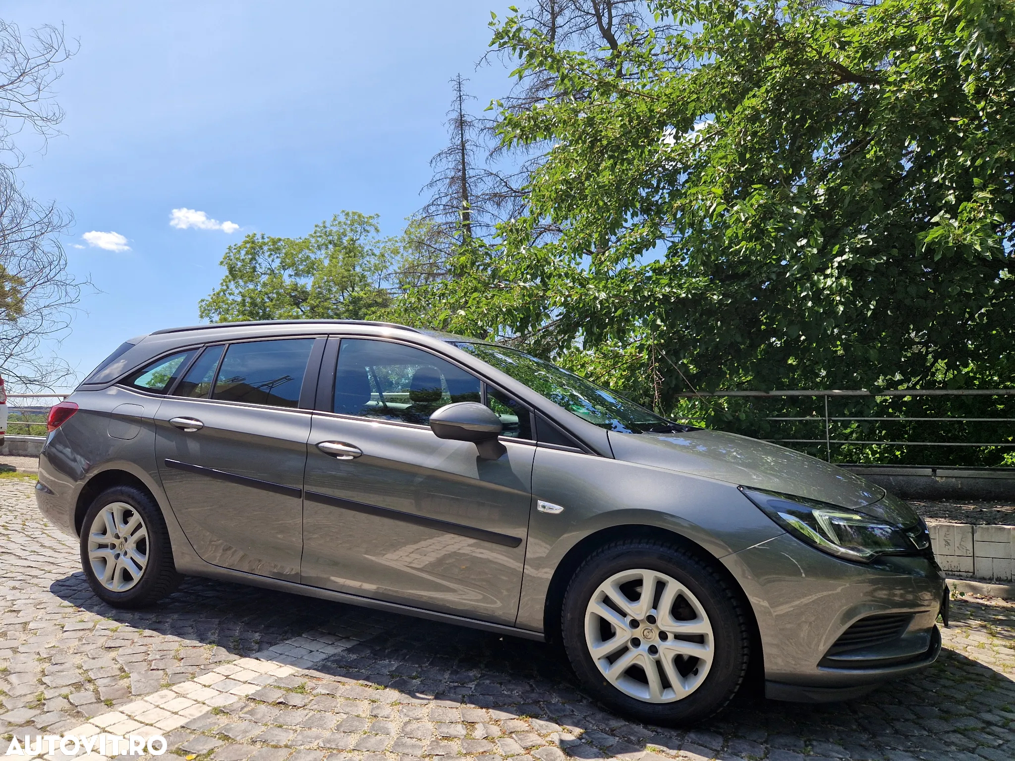 Opel Astra - 24