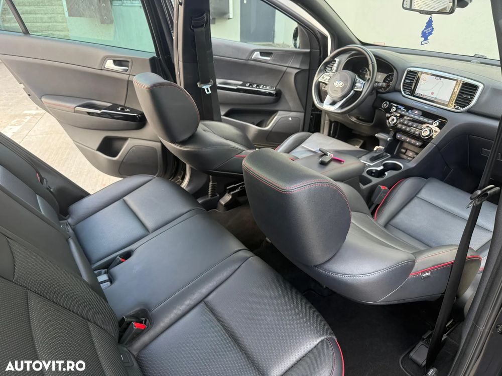 Kia Sportage 2.0 CRDI AWD Eco-Dynamics+ (48V M-H) Aut. GT LINE - 6