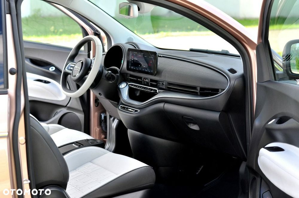 Fiat 500e - 16
