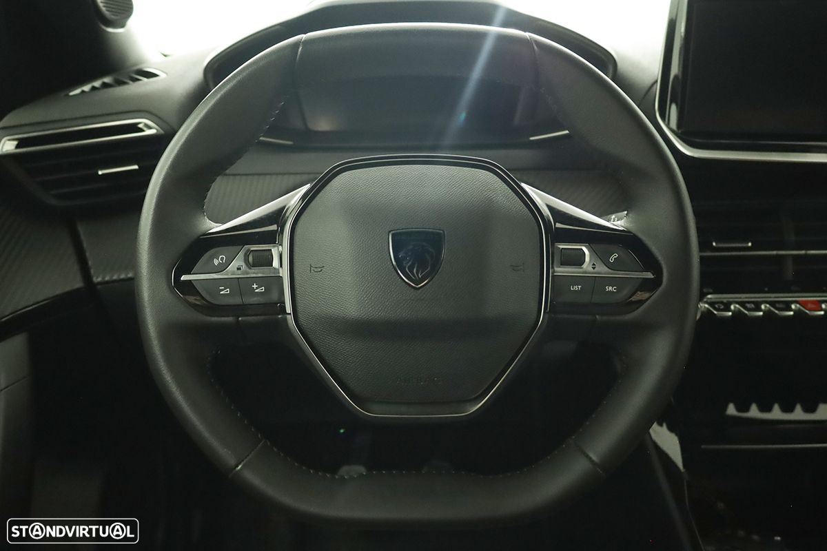 Peugeot 2008 1.2 PureTech Allure - 14