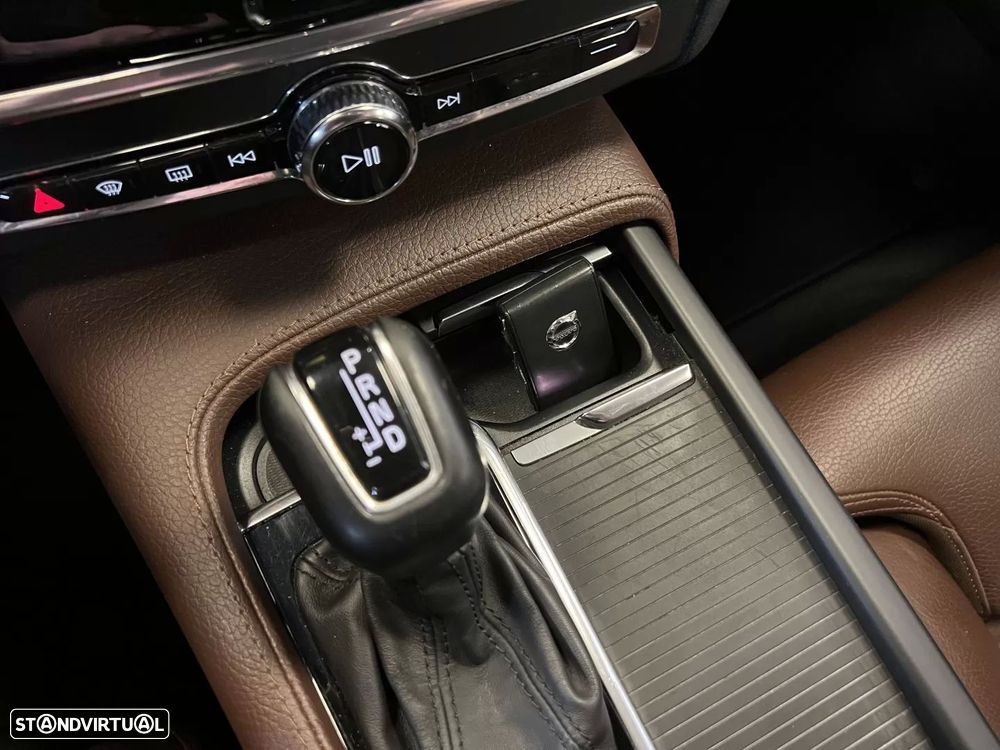 Volvo V90 D3 Geartronic Momentum - 37