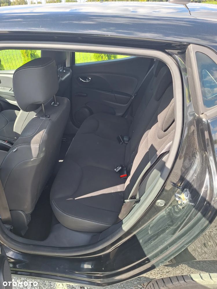 Renault Clio 1.2 16V Business - 9