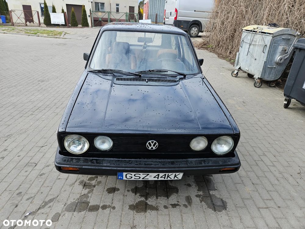 Volkswagen Golf - 2