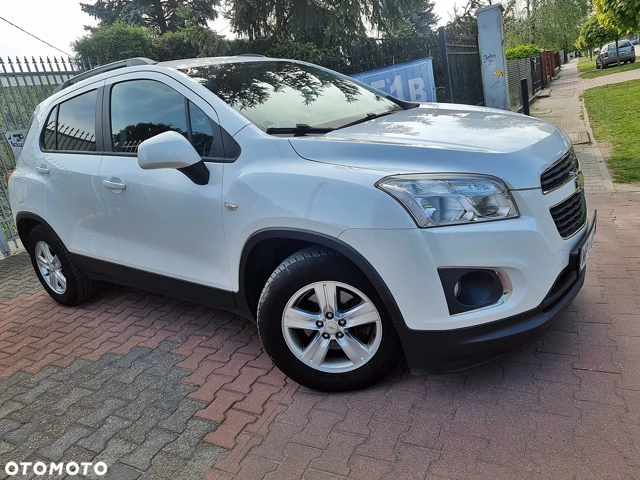 Chevrolet Trax 1.4T AWD LS - 16