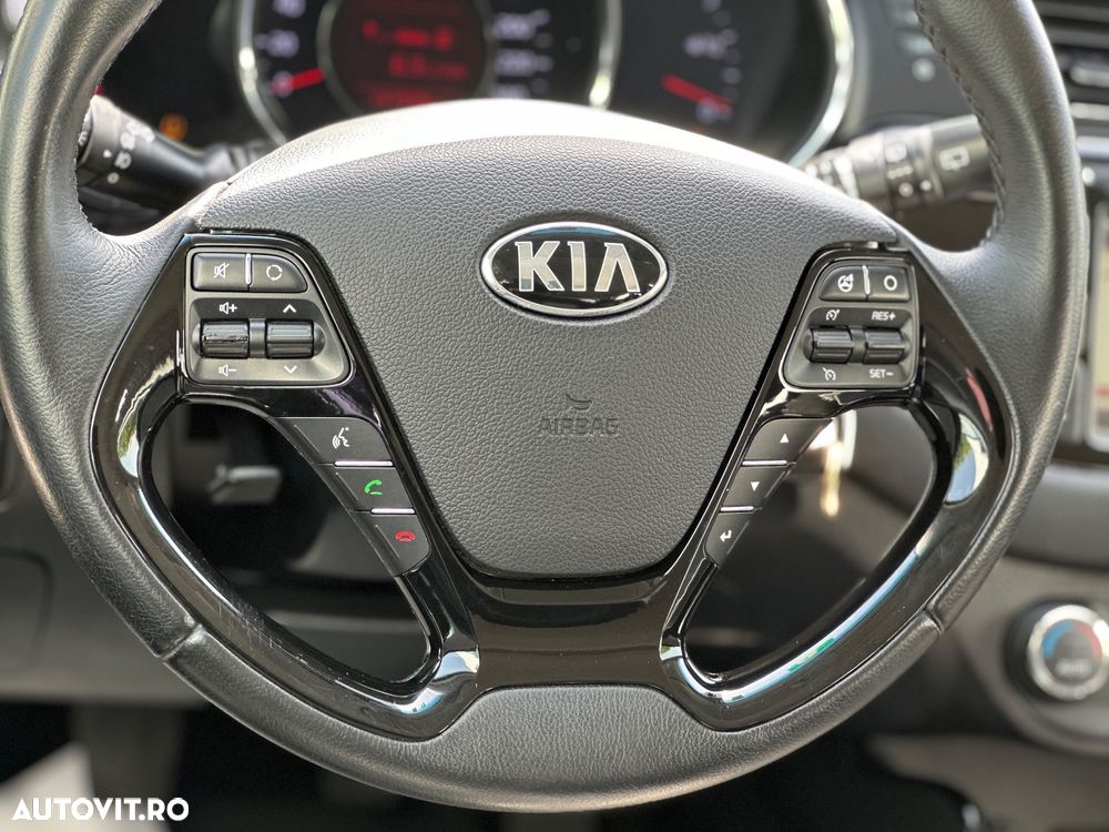 Kia Ceed 1.4 CRDi 90 Spirit - 14