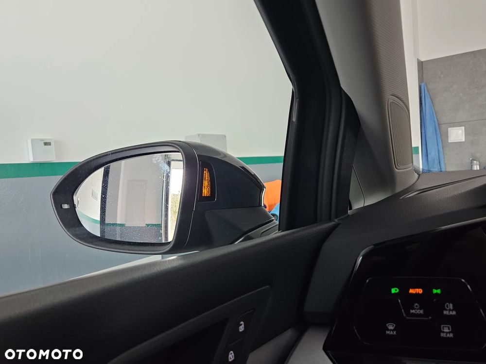 Volkswagen Golf 1.5 TSI EVO Life - 28