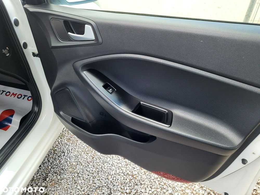 Hyundai i20 - 21