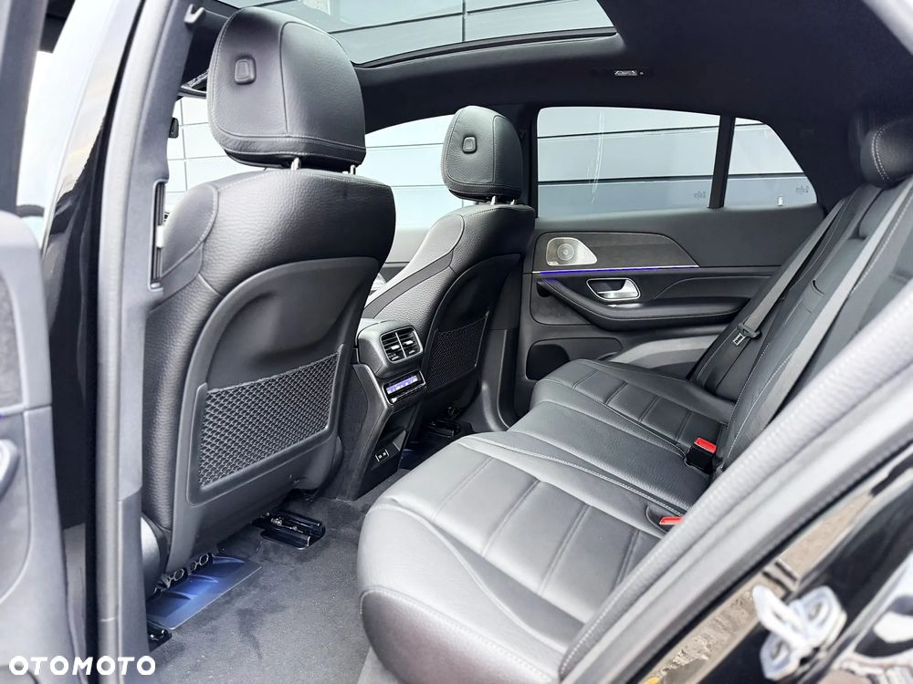 Mercedes-Benz GLE - 23