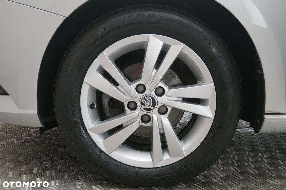 Skoda Fabia 1.0 TSI Ambition - 14