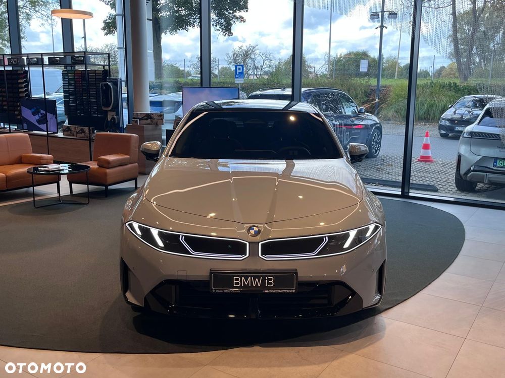 BMW i3 50 xDrive First Edition - 9