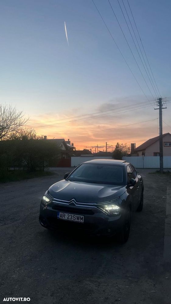 Citroën C4 1.2 PureTech S&S EAT8 Shine - 1