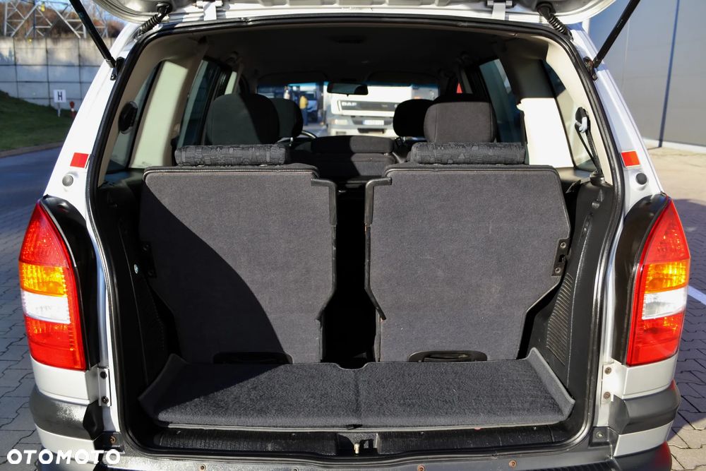 Opel Zafira 2.0 DTI Edition - 32