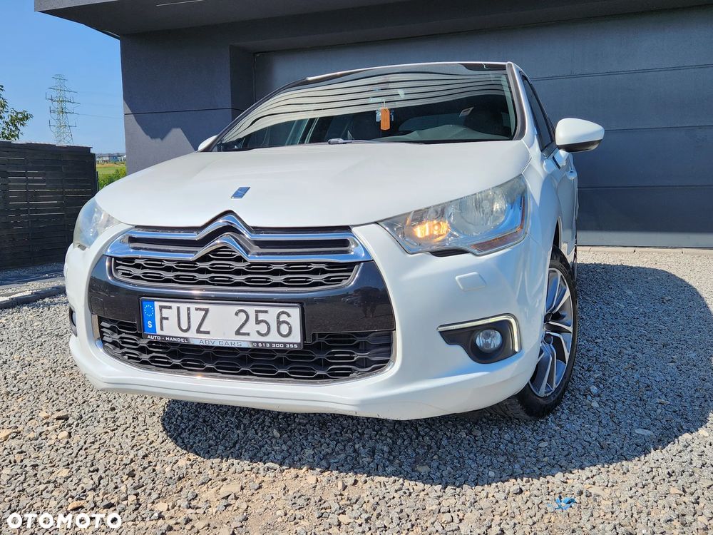Citroën DS4 HDi 165 SoChic - 9