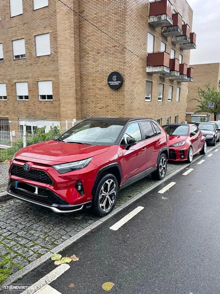 Toyota RAV4 2.5 HDF Plug-in Square Co.AWD-i