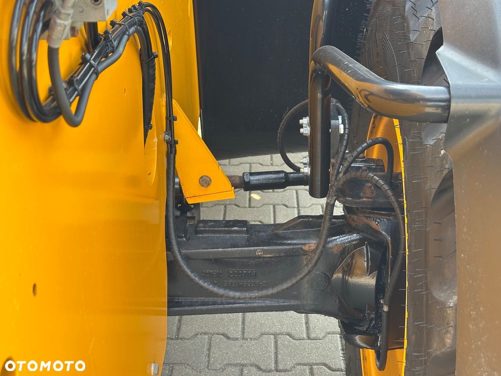 JCB 542-70 Industrial Plus - 21