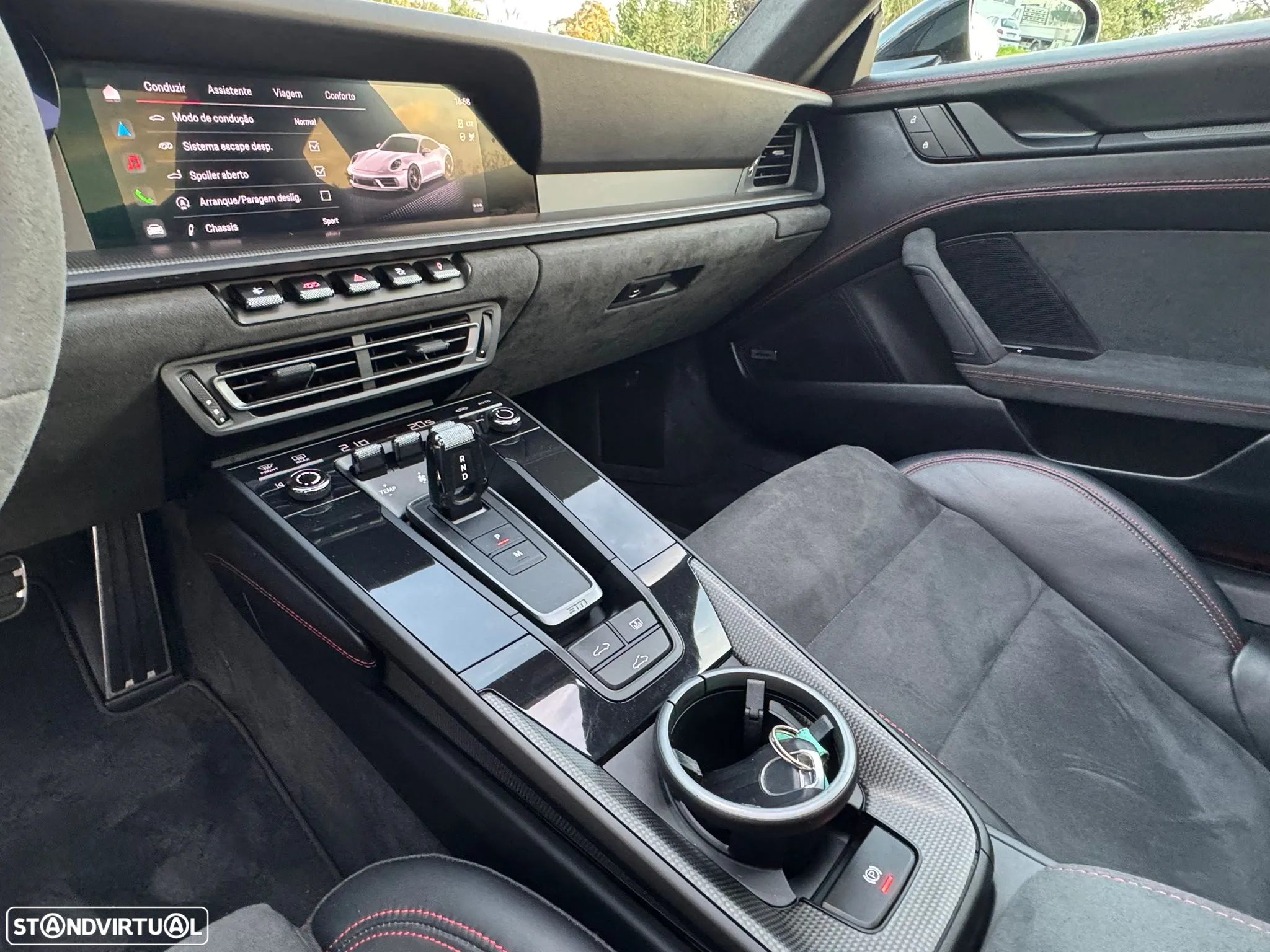 Porsche 911 (992) Carrera GTS PDK - 23