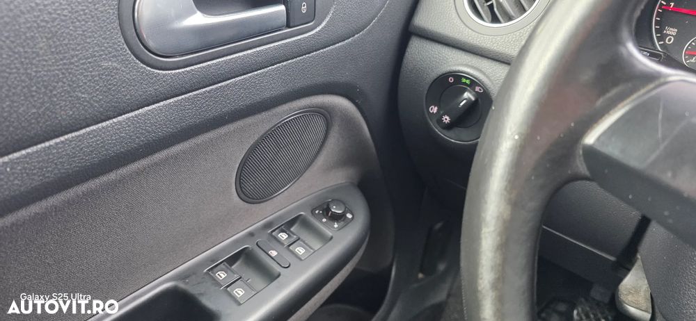 Volkswagen Golf Plus 2.0 TDI Trendline - 3