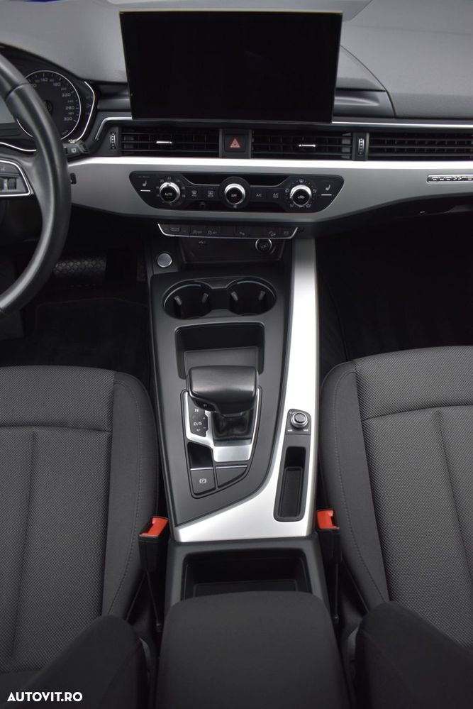 Audi A4 Allroad - 28