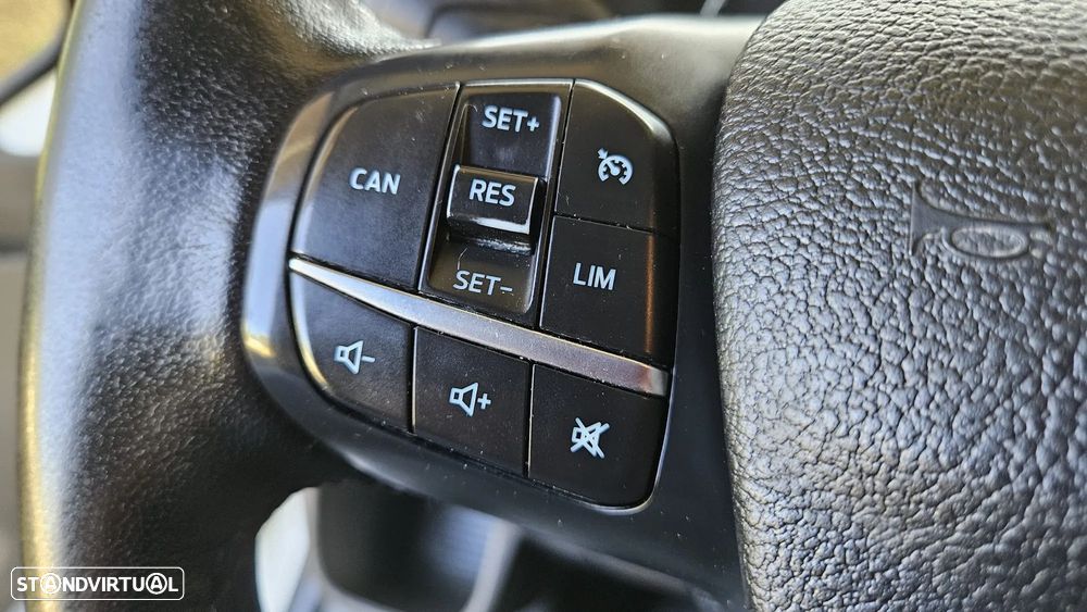 Ford Transit L4 H4 2.0   170CV - 18