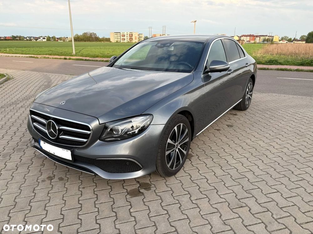 Mercedes-Benz Klasa E 220 d 4Matic 9G-TRONIC Avantgarde - 8