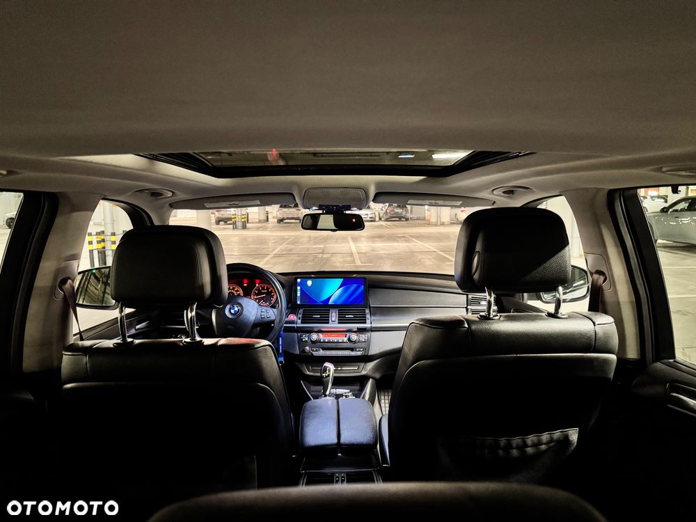 BMW X5 5.0i xDrive - 19