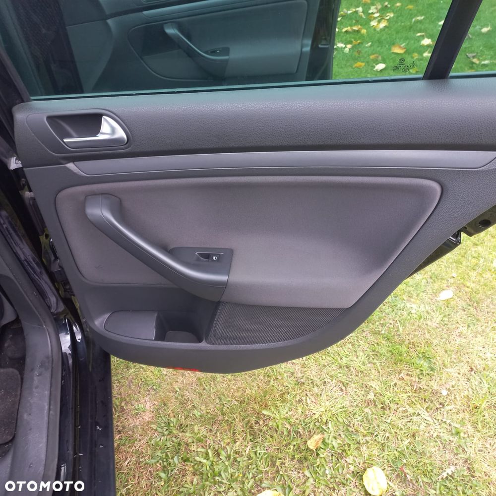 Volkswagen Golf 1.9 TDI Comfortline - 5
