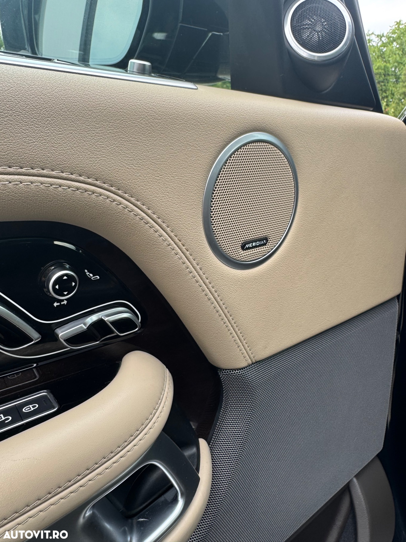 Land Rover Range Rover 3.0L SDV6 Vogue - 36