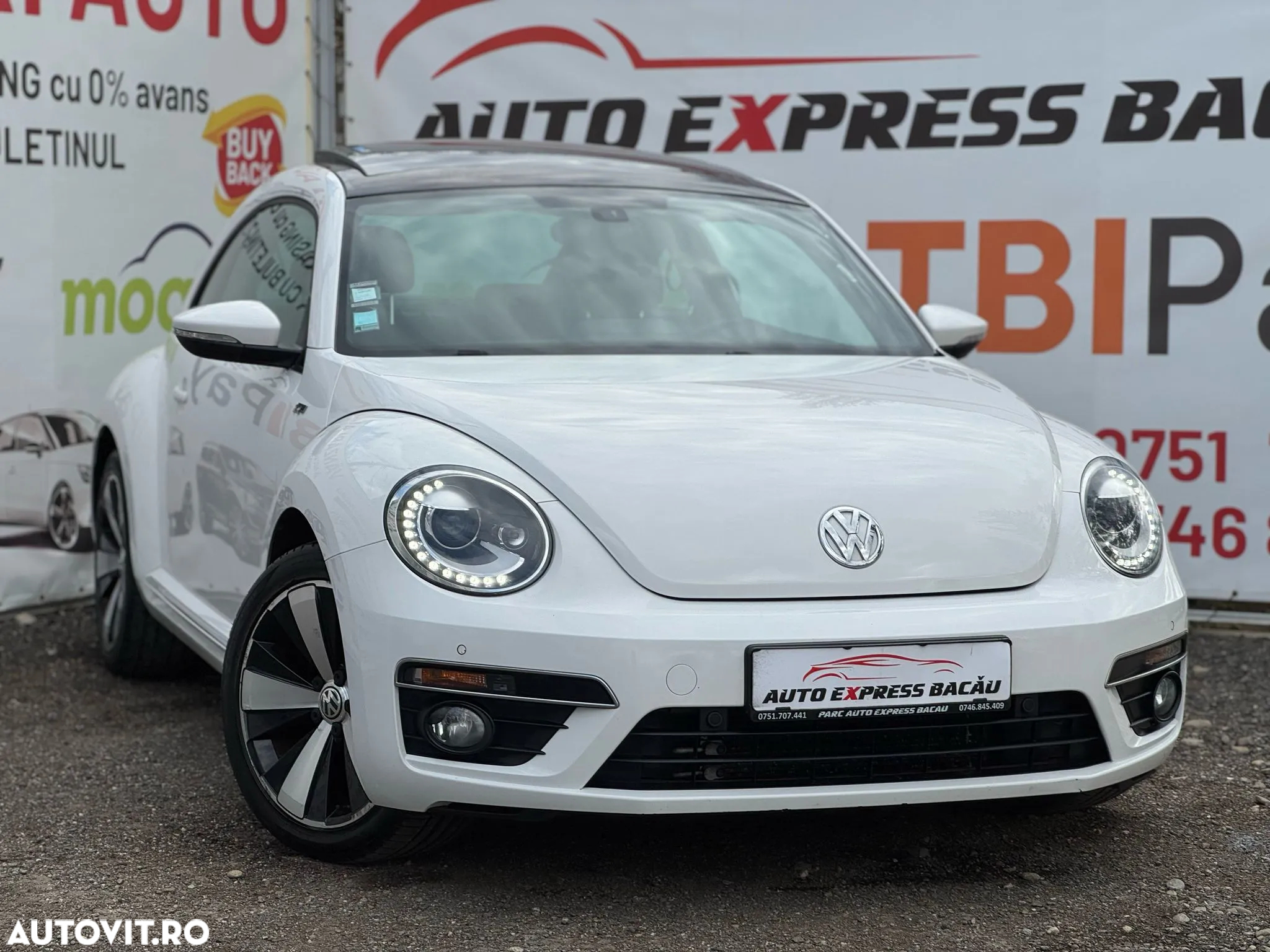 Volkswagen Beetle The 2.0 TDI DSG DPF - 13