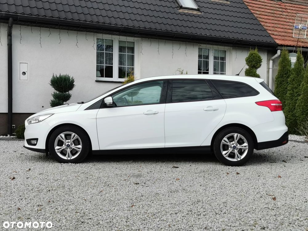 Ford Focus 2.0 TDCi Titanium ASS - 6