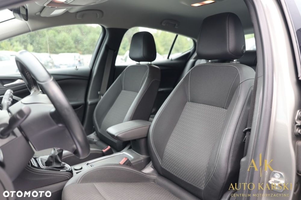 Opel Astra - 32