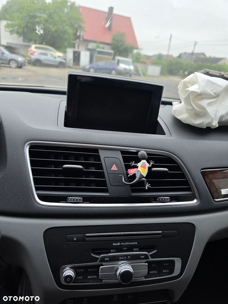 Audi Q3 - 10