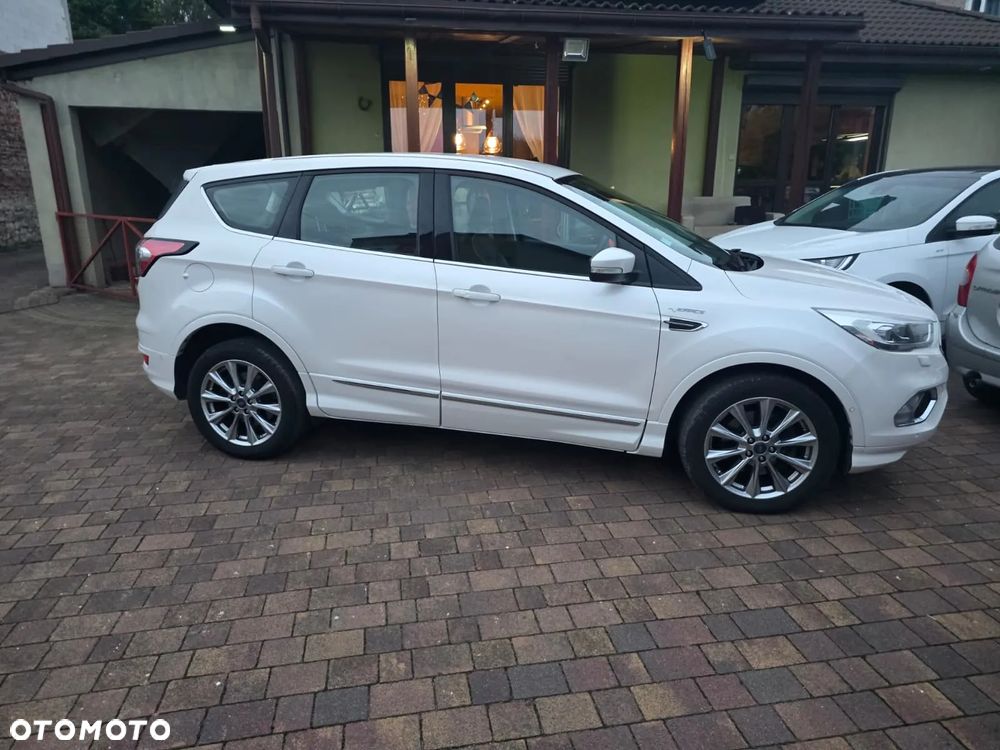Ford Kuga - 3