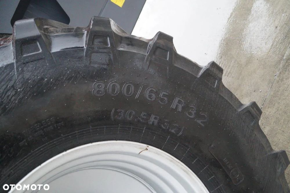 PERARD Wóz Przeładowczy X-Flow 19m3 - 12